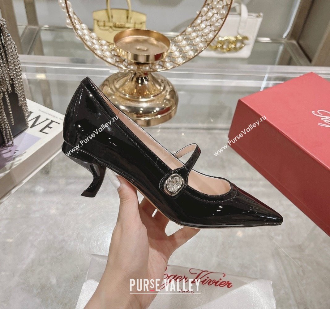 Roger Vivier Mary Jane Virgule Pumps 4.5cm in patent leather Black 2024 (MD-240704052)