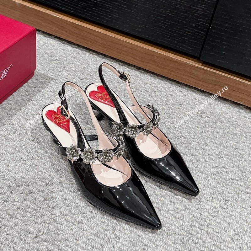 Roger Vivier Virgule Flower Slingback Pumps 5.5cm in Patent Leather Black 2024 (KL-240704031)