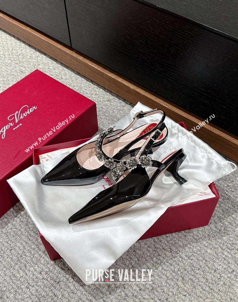 Roger Vivier Virgule Flower Slingback Pumps 5.5cm in Patent Leather Black 2024 (KL-240704031)