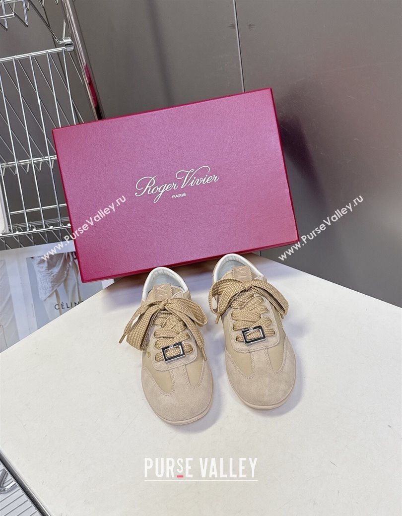 Roger Vivier Viv Low Sneakers in Suede and Fabric Beige 2025 RV121209 (MD-251212055)