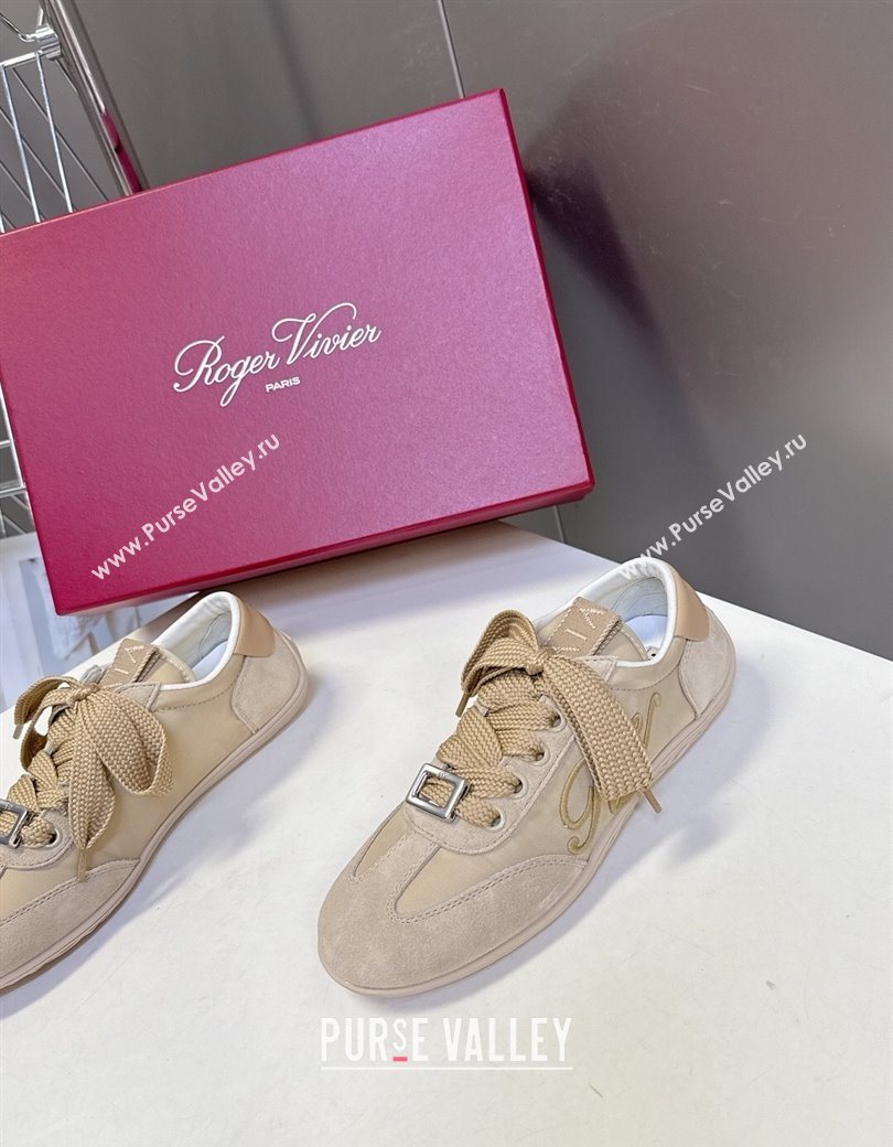 Roger Vivier Viv Low Sneakers in Suede and Fabric Beige 2025 RV121209 (MD-251212055)