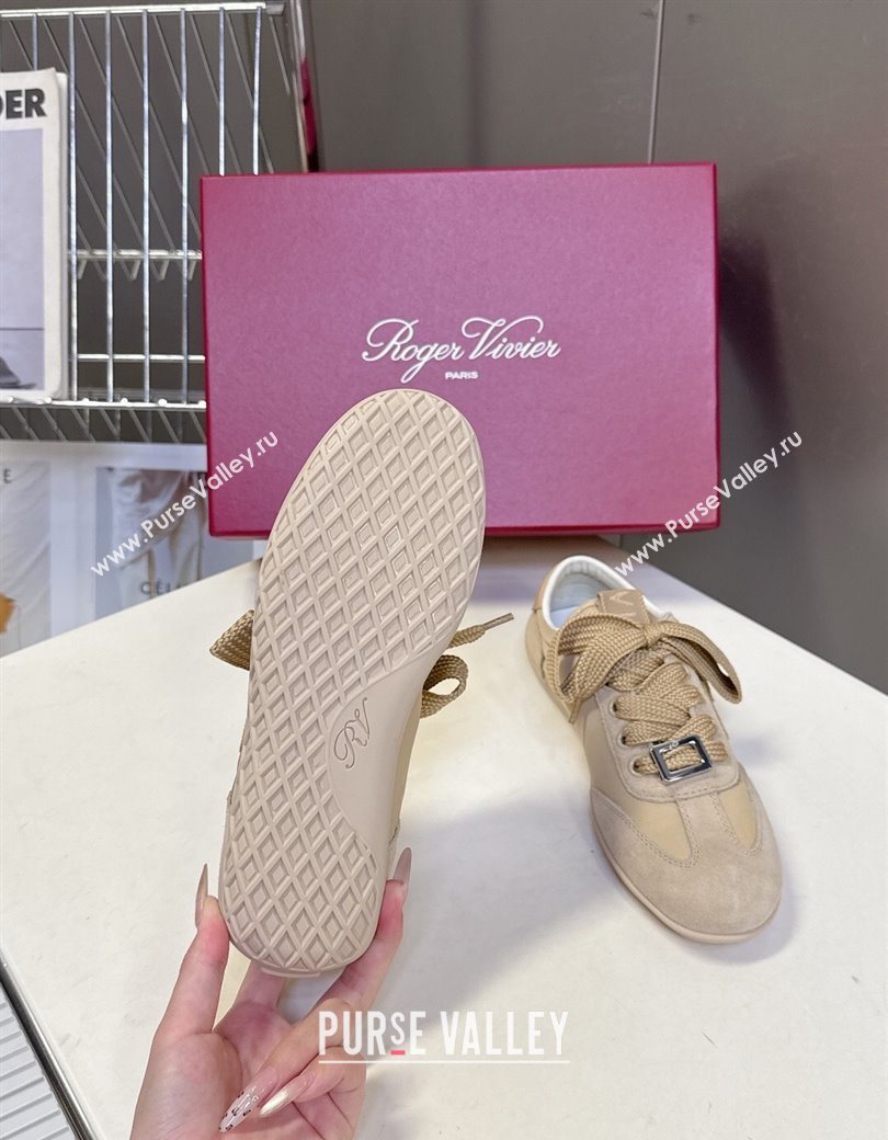 Roger Vivier Viv Low Sneakers in Suede and Fabric Beige 2025 RV121209 (MD-251212055)