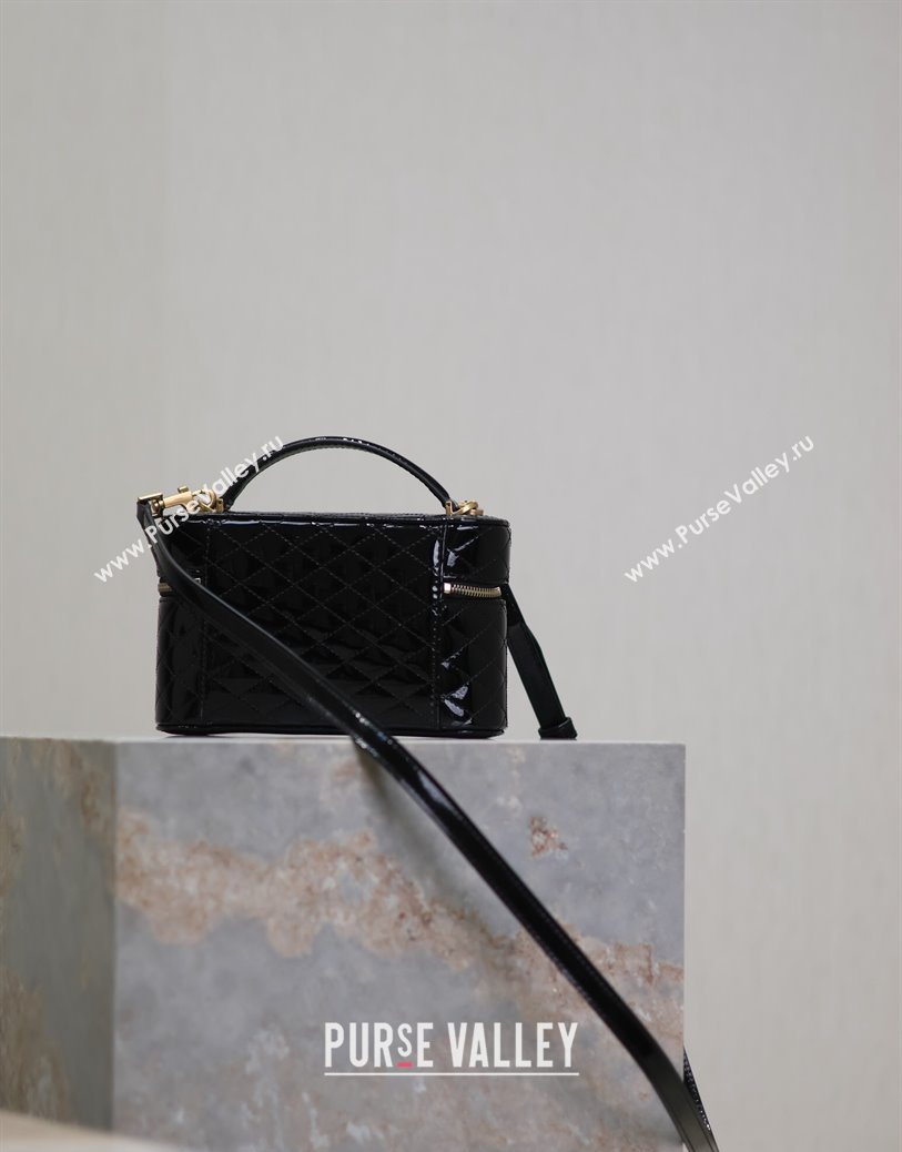 Saint Laurent Gaby Vanity Bag in Patent Quilted Lambskin Black 2025 766731 (YY-250802034)