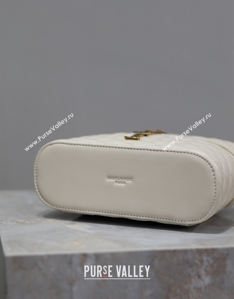 Saint Laurent Gaby Vanity Bag in Quilted Lambskin White 2025 766731 (YY-250802043)