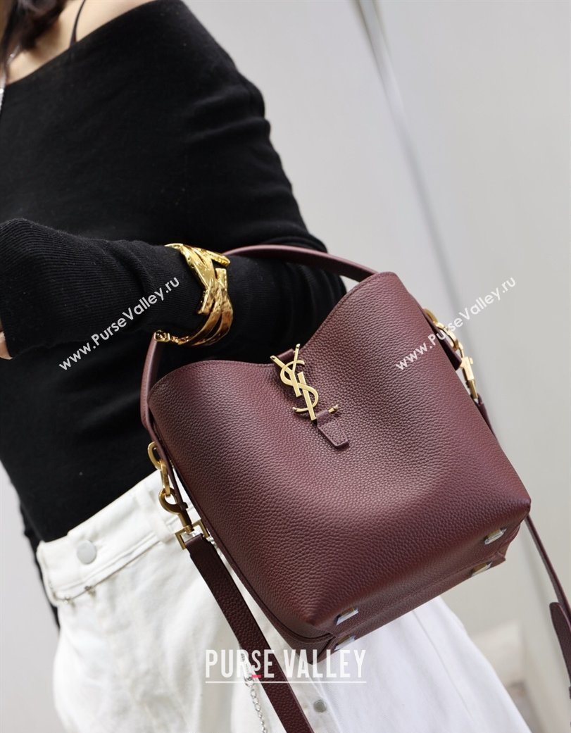 Saint Laurent LE 37 Small Bucket Bag in Grained leather 749036 Burgundy 2026 (YY-260119074)