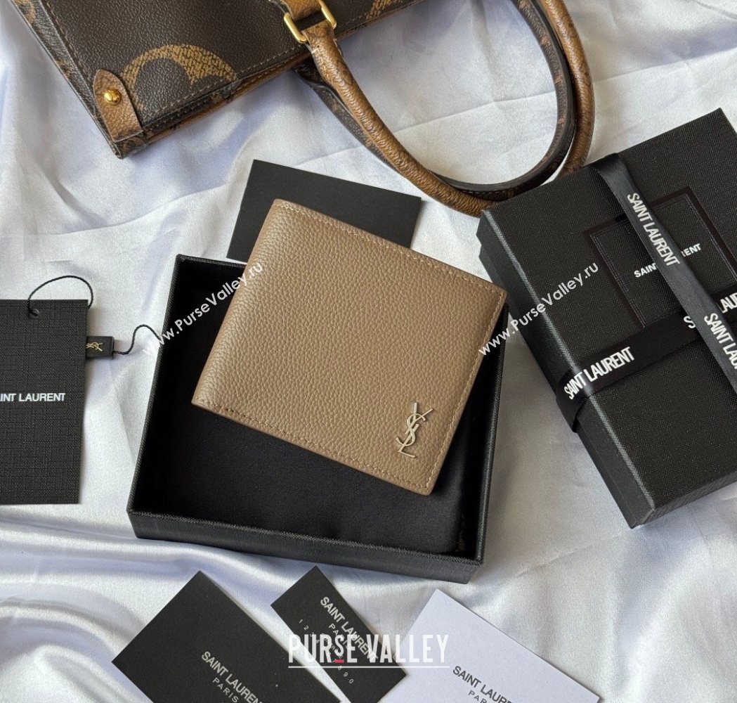 Saint Laurent Mens Tiny Cassandre Eastwest Wallet in Grained Leather Khaki 2026 607727 (YY-260119091)