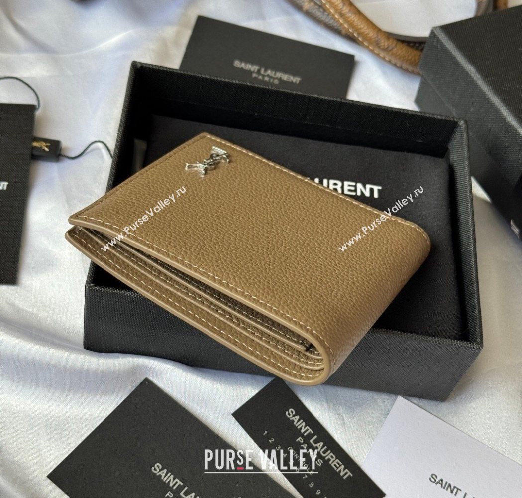 Saint Laurent Mens Tiny Cassandre Eastwest Wallet in Grained Leather Khaki 2026 607727 (YY-260119091)