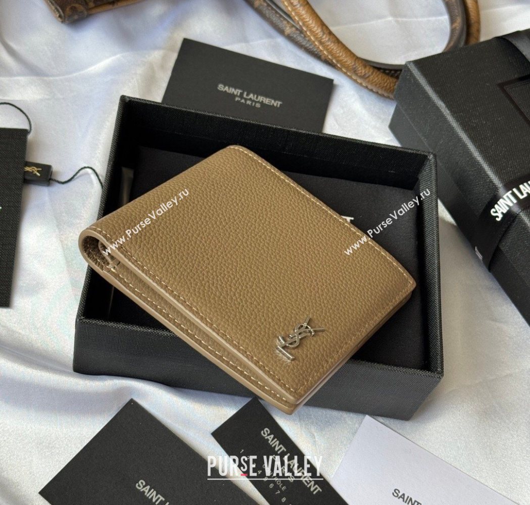 Saint Laurent Mens Tiny Cassandre Eastwest Wallet in Grained Leather Khaki 2026 607727 (YY-260119091)