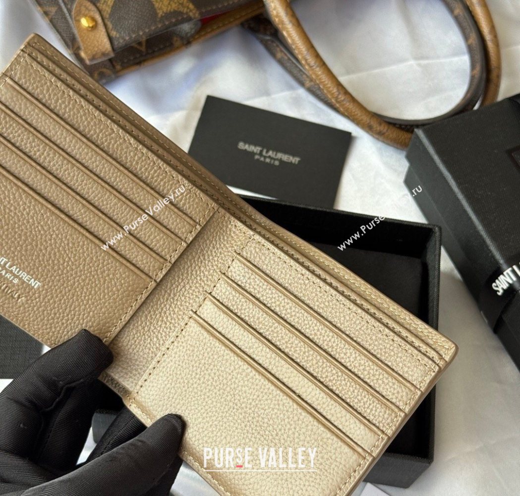 Saint Laurent Mens Tiny Cassandre Eastwest Wallet in Grained Leather Khaki 2026 607727 (YY-260119091)