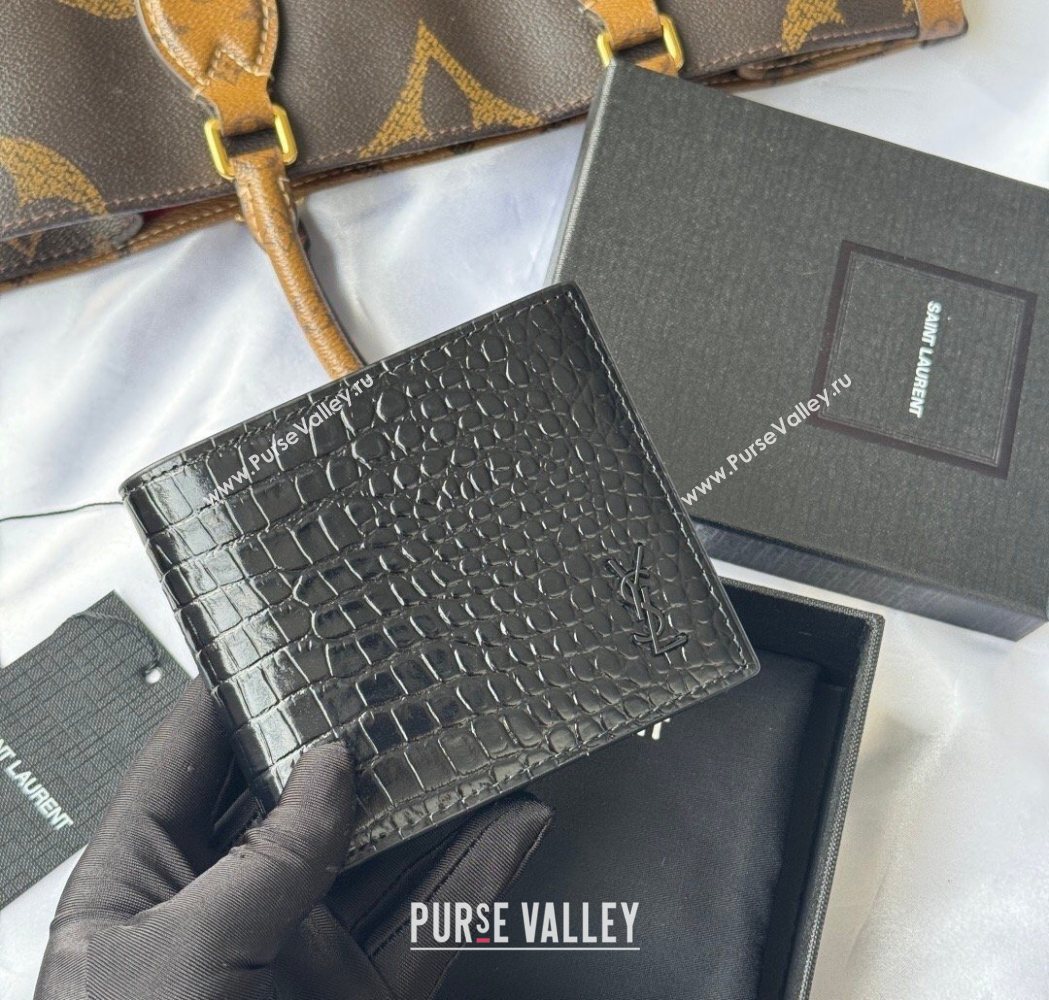 Saint Laurent Mens Tiny Cassandre Eastwest Wallet in Crocodile Embossed Leather All Black 2026 607727 (YY-260119096)