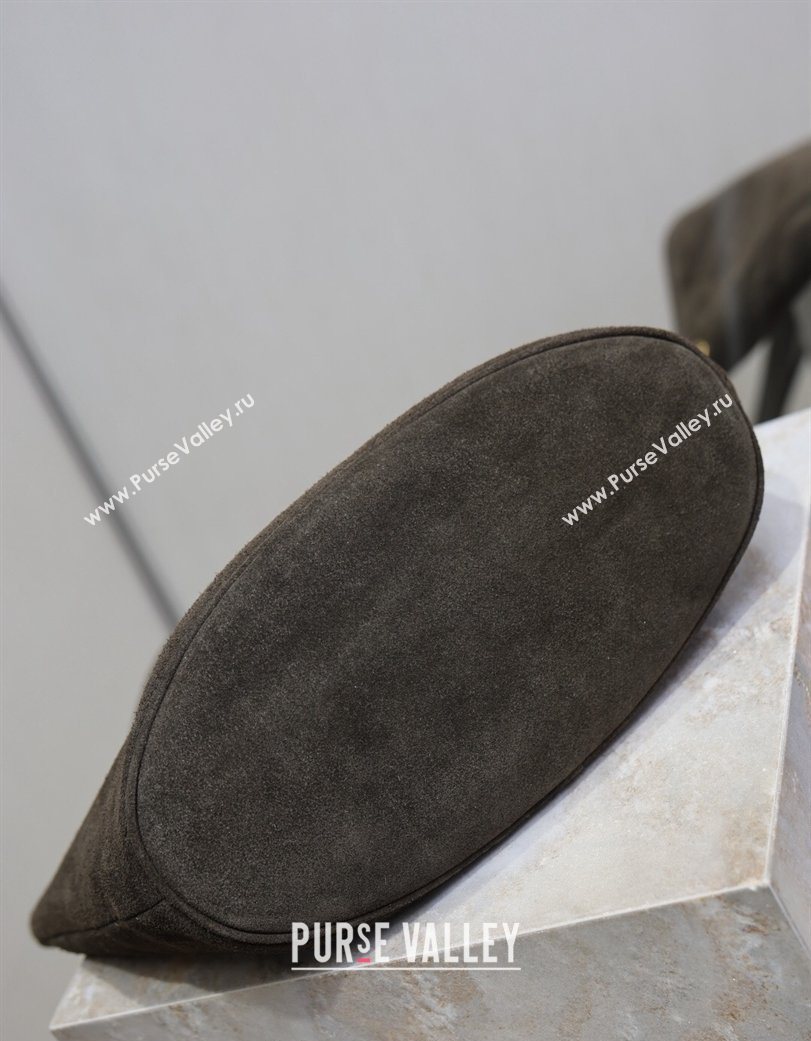 Saint Laurent Niki Supple Bucket Bag in Suede Green 2025 8443461 (YY-260119047)