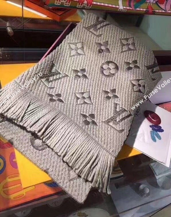 Louis Vuitton Logomania Wool Long Scarf with Fringe 30x168cm Grey 2024 M74742 (wtz-240110001)