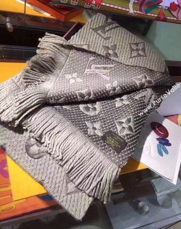 Louis Vuitton Logomania Wool Long Scarf with Fringe 30x168cm Grey 2024 M74742 (wtz-240110001)