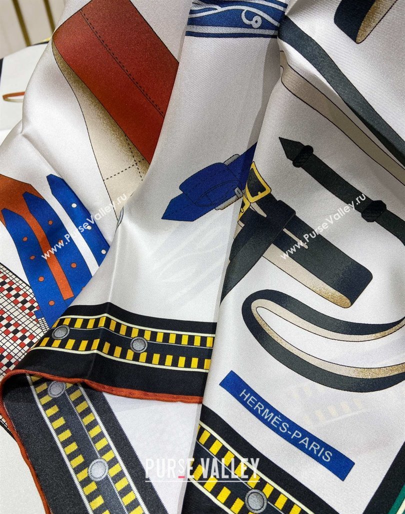 Hermes Lettres Equestre Sqaure Scarf 90x90cm White 2024 (A-240407003)