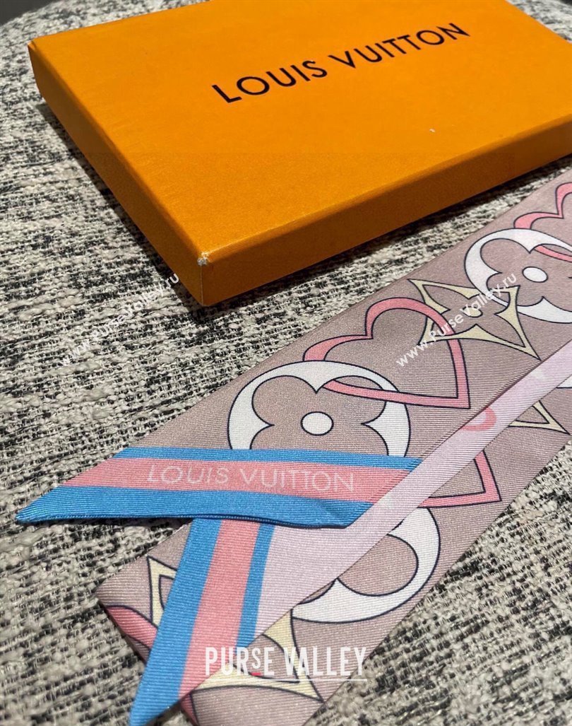 Louis Vuitton Love Silk Bandeau Scarf Pink 2024 040701 (A-240407051)