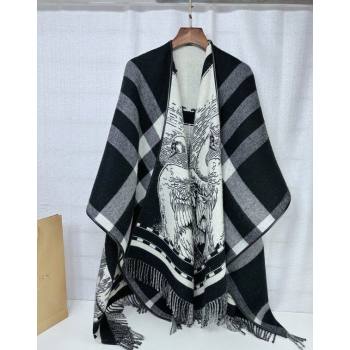 Burberry Reversible Swan Cape 140x140cm Black 2024 0821 (A-240821103)