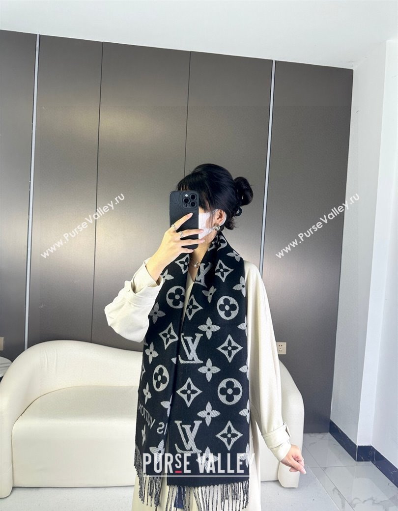 Louis Vuitton Simple LV Wool Long Scarf 34x180cm Black 2024 1128 (A-241128074)