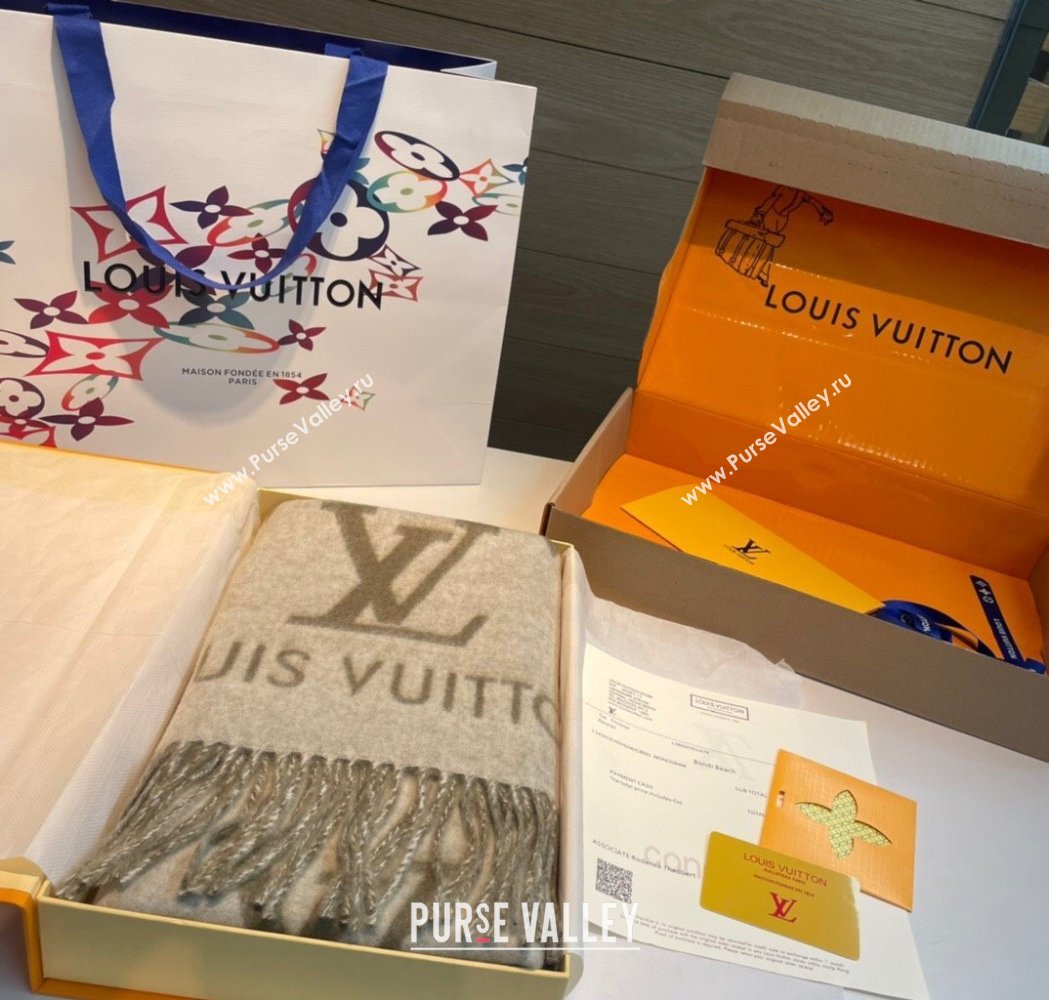 Louis Vuitton Long Scarf 45x170cm Light Green 2025 0115 (XMN-250115031)