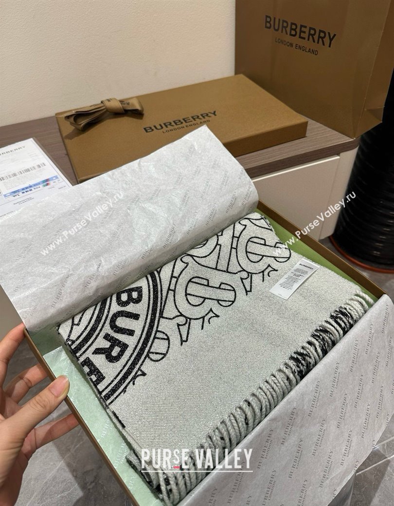 Burberry Cashmere Long Scarf 30x190cm Grey 2025 0115 (XMN-250115047)