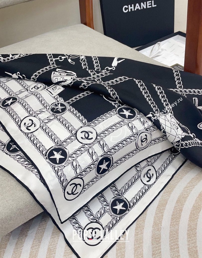 Chanel Chain Quilted Silk Square Scarf 90x90cm Black/White 2025 (SHI-250319099)