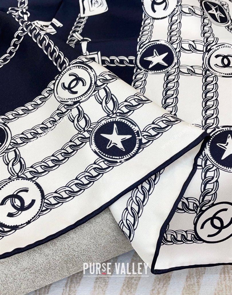 Chanel Chain Quilted Silk Square Scarf 90x90cm Black/White 2025 (SHI-250319099)