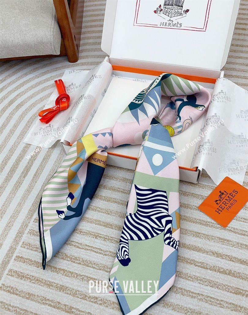 Hermes Le Carrousel du Tigre Royal Silk Square Scarf 90x90cm Light Pink 2025 (SHI-250319079)