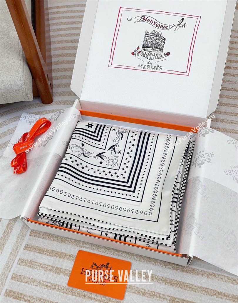 Hermes Festival des Amazones Bandana Silk Square Scarf 90x90cm White 2025 (SHI-250319088)