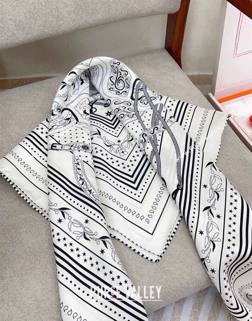 Hermes Festival des Amazones Bandana Silk Square Scarf 90x90cm White 2025 (SHI-250319088)