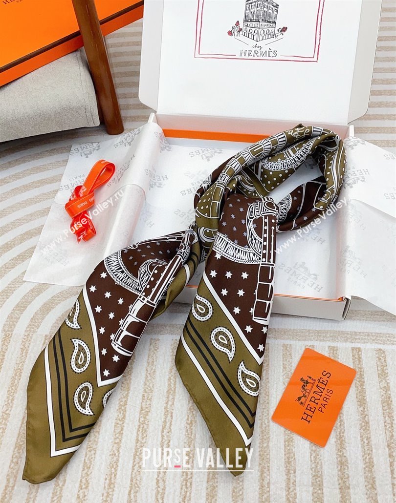 Hermes Eperon dOr bandana Silk Square Scarf 90x90cm Olive 2025 (SHI-250319087)
