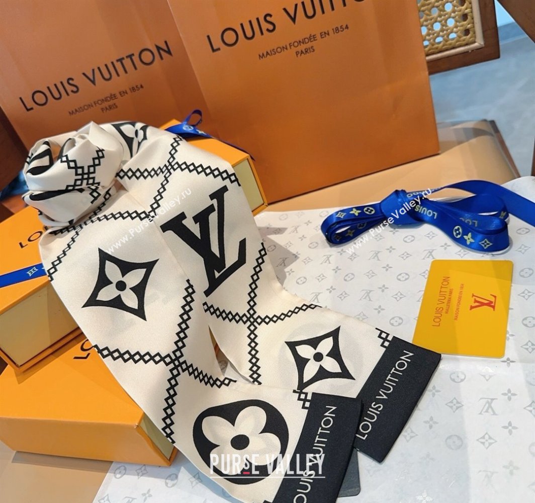 Louis Vuitton Quilted Monogram Silk Bandeau Scarf 6x120cm White 2025 (SHI-250319062)