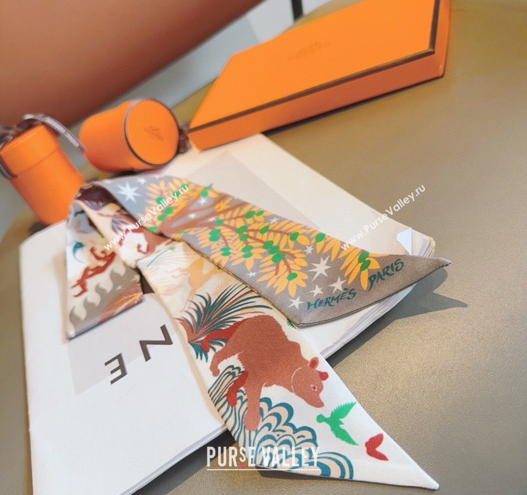 Hermes Animal Silk Twilly Bandeau Scarf 5x86cm White 2025 HS03183 (XMN-250318099)