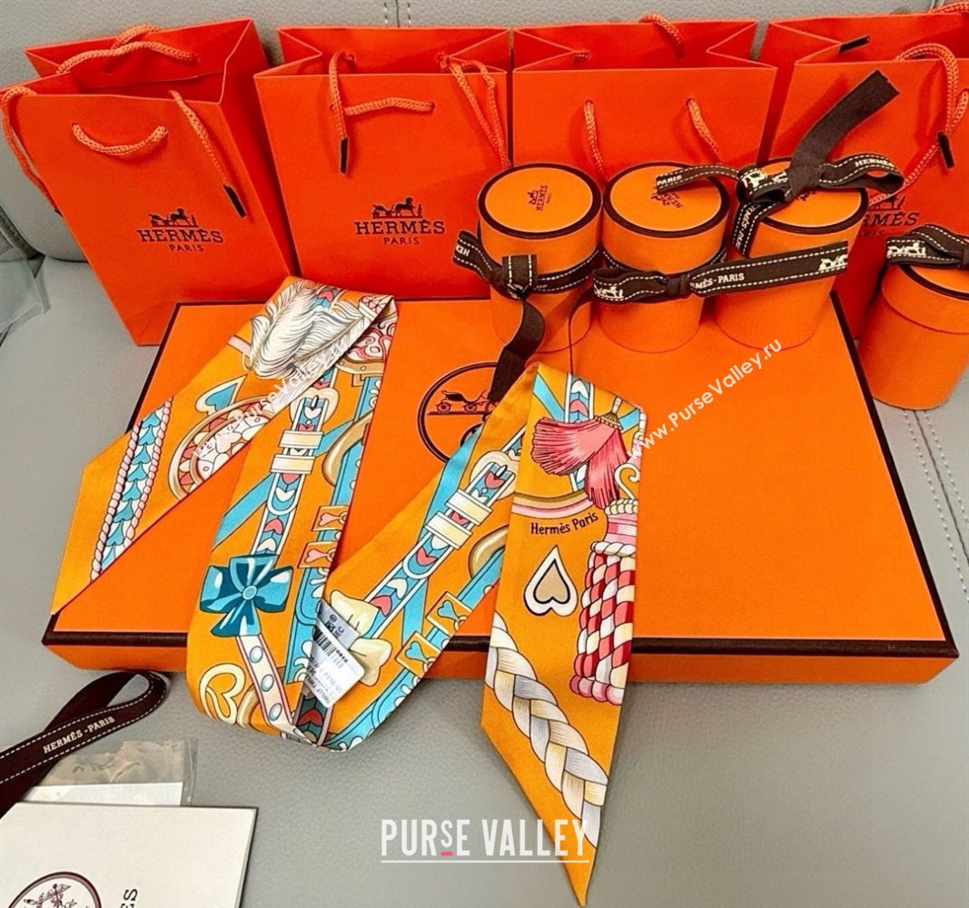 Hermes Harnais de Coeur Twilly Silk Bandeau Scarf 5x86cm Orange 2025 (SHI-250514010)