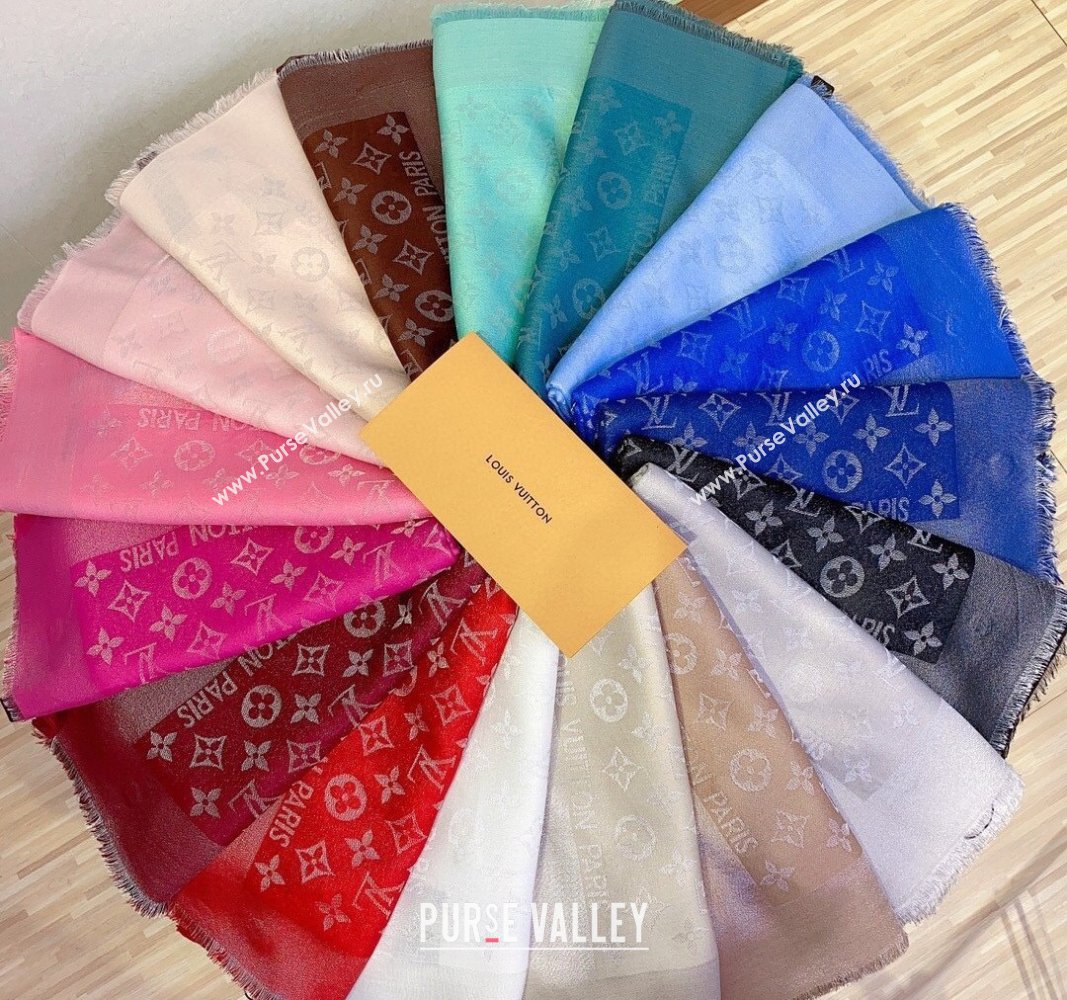 Louis Vuitton Classic Silk Wool Shawl Scarf 140cm with Silver-Tone Lurex Light Beige 2025 (SHI-250514038)