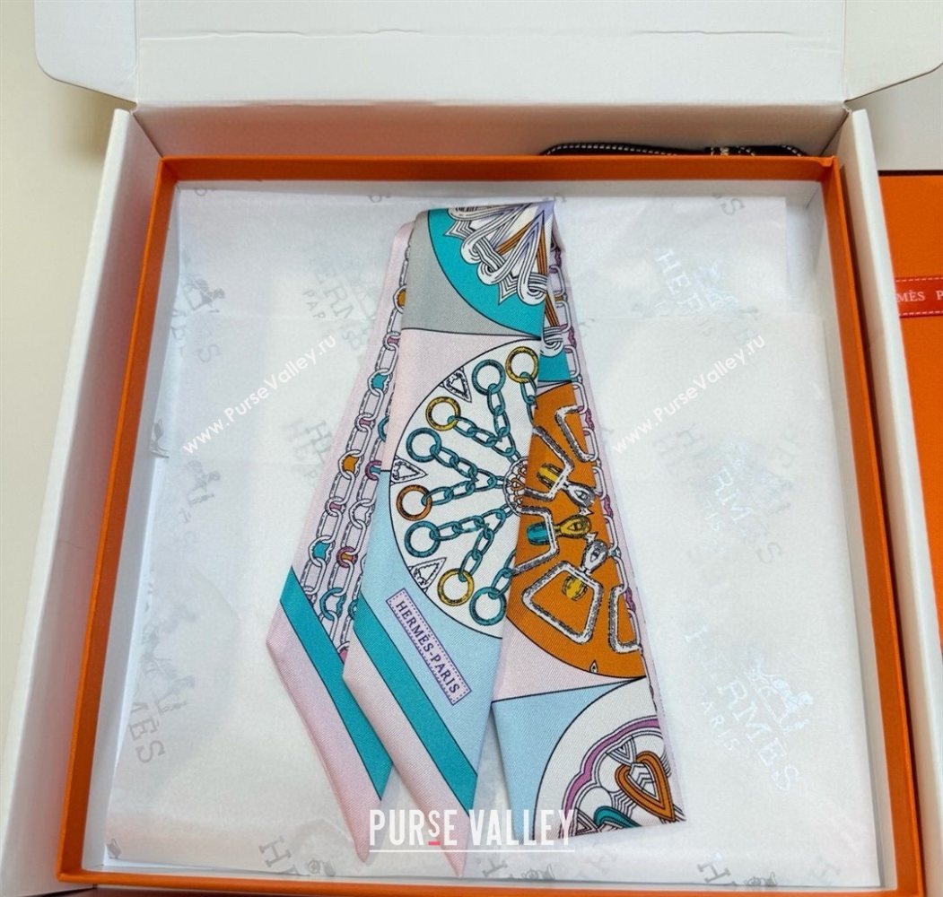 Hermes Effet Kaleidoscope Silk Twilly Bandeau Scarf 5x86.5cm Pink 2025 (SHI-250617063)
