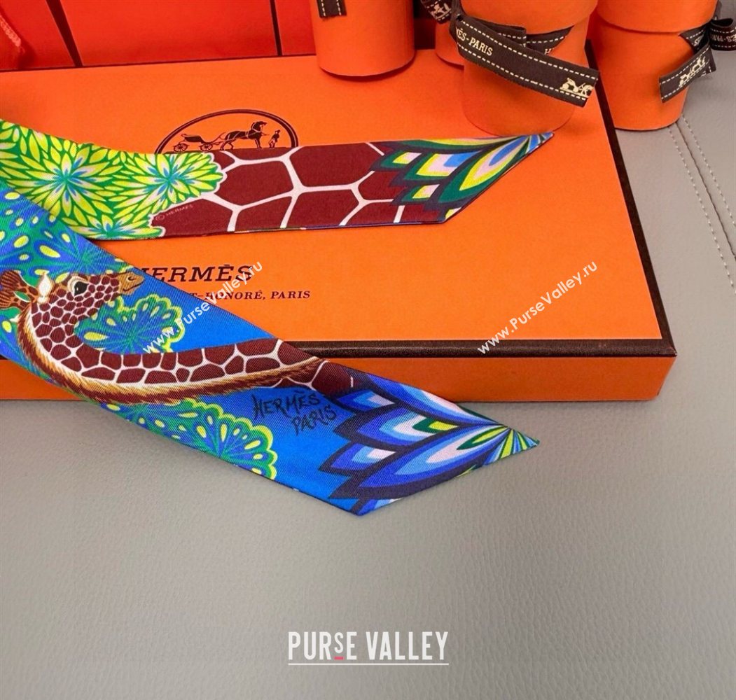 Hermes Giraffe Twilly Silk Bandeau Scarf 5x86cm Sky Blue 2025 0724 (XMN-250724025)