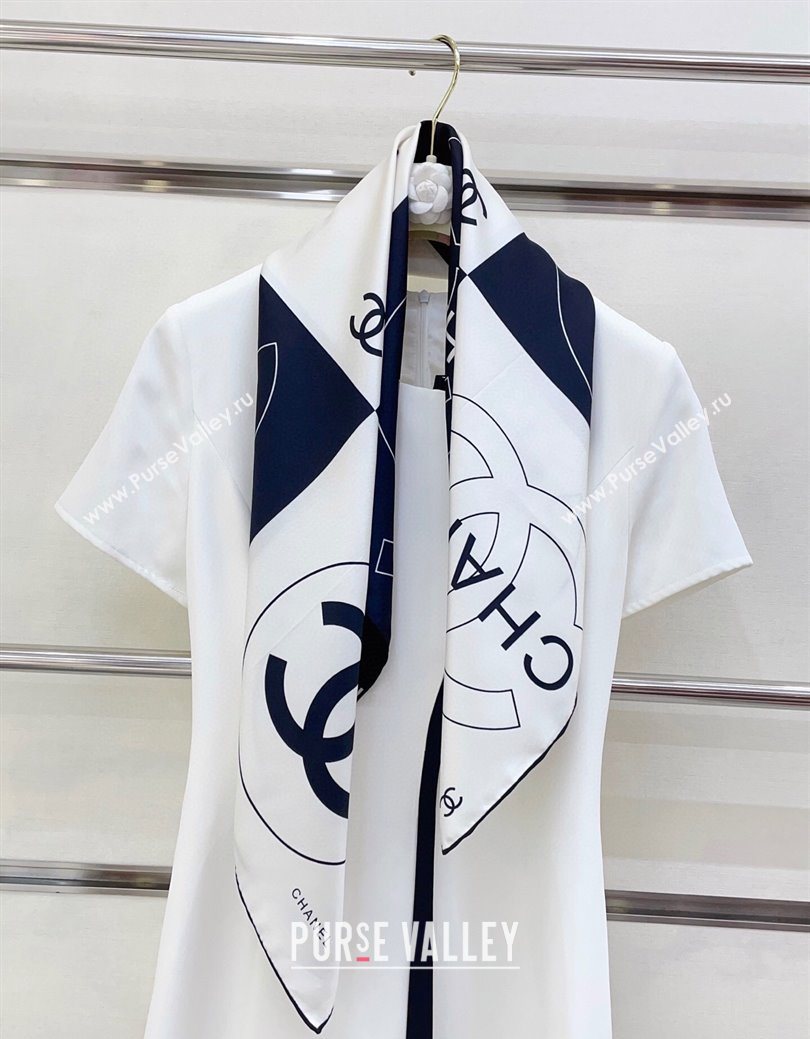 Chanel Coco Silk Square Scarf 90x90cm White/Blue 2025 0724 (SHI-250724031)