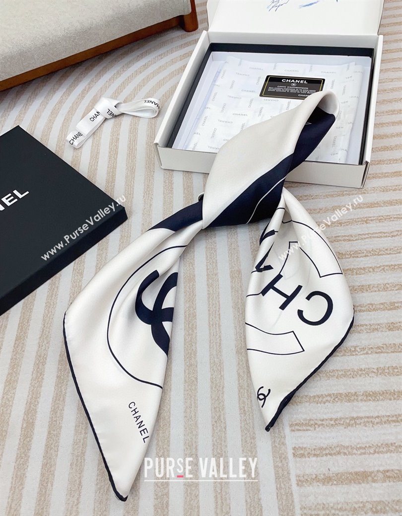 Chanel Coco Silk Square Scarf 90x90cm White/Blue 2025 0724 (SHI-250724031)
