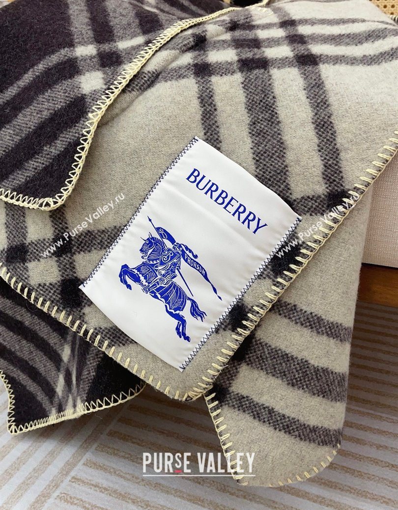 Burberry Wool Reversible Cape Beige 2025 BR091027 (SHI-250910080)