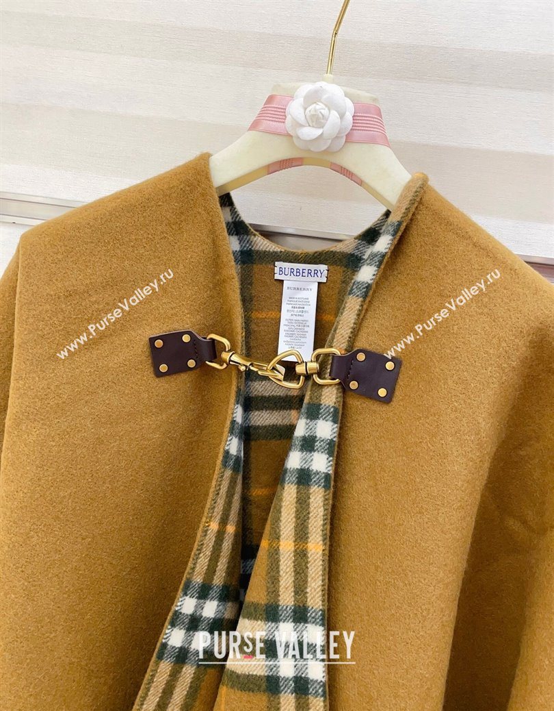 Burberry Wool Lambskin Cape with Fringes Camel 2025 BR091029 (SHI-250910085)