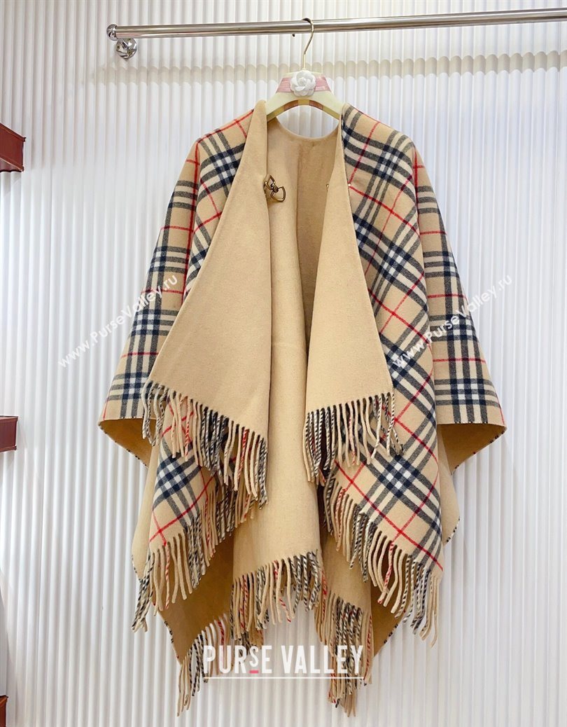 Burberry Wool Lambskin Cape with Fringes Beige 2025 BR091029 (SHI-250910086)