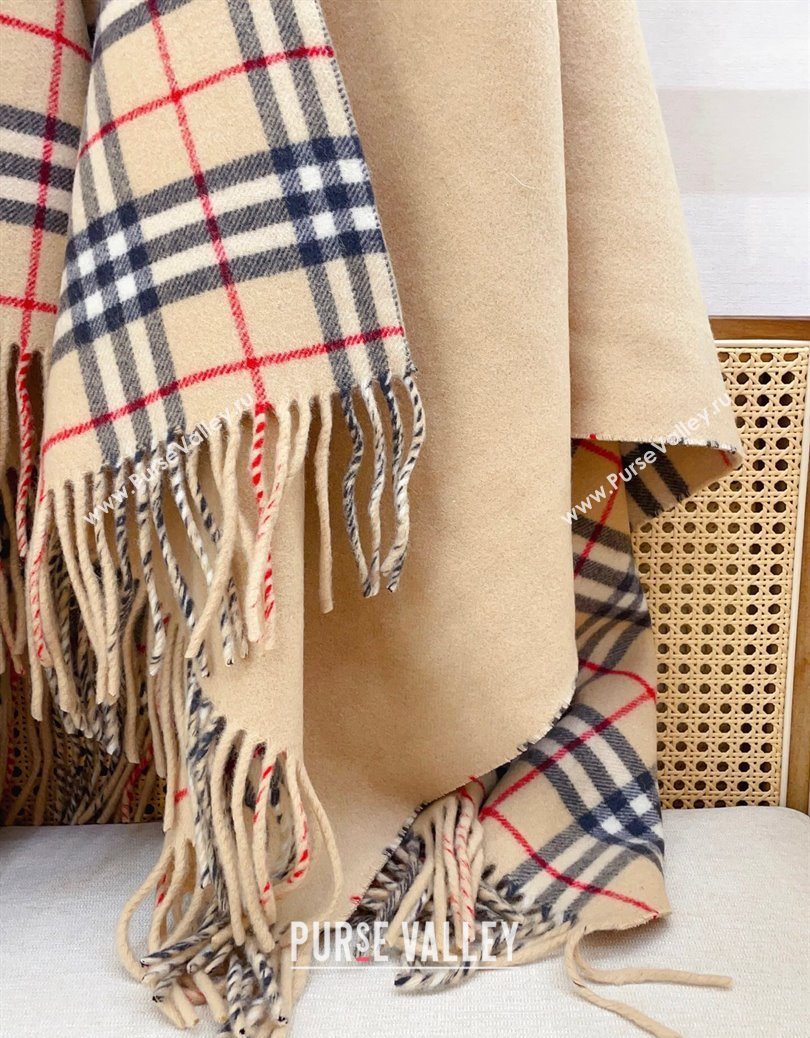 Burberry Wool Lambskin Cape with Fringes Beige 2025 BR091029 (SHI-250910086)