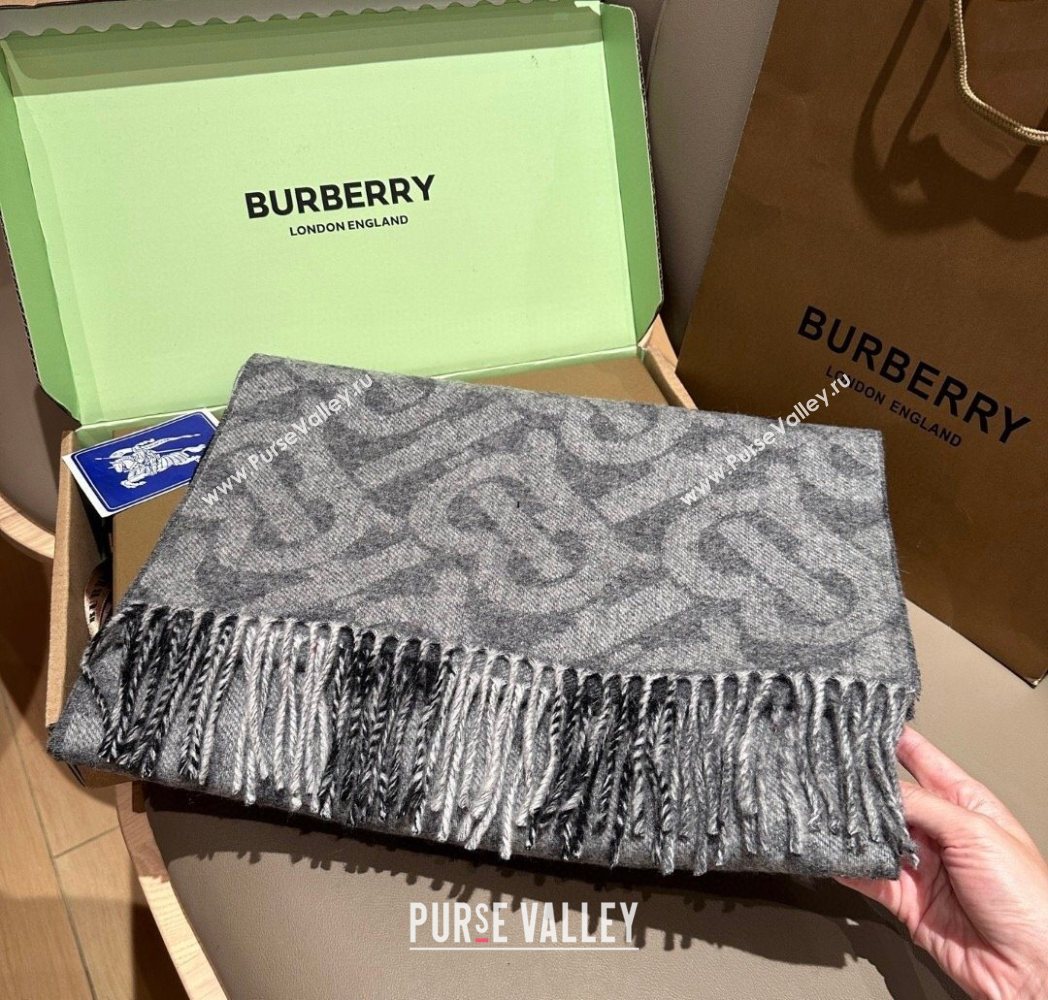 Burberry TB Cashmere Wool Long Scarf 30x180cm Grey 2025 BR091018 (XMN-250910055)