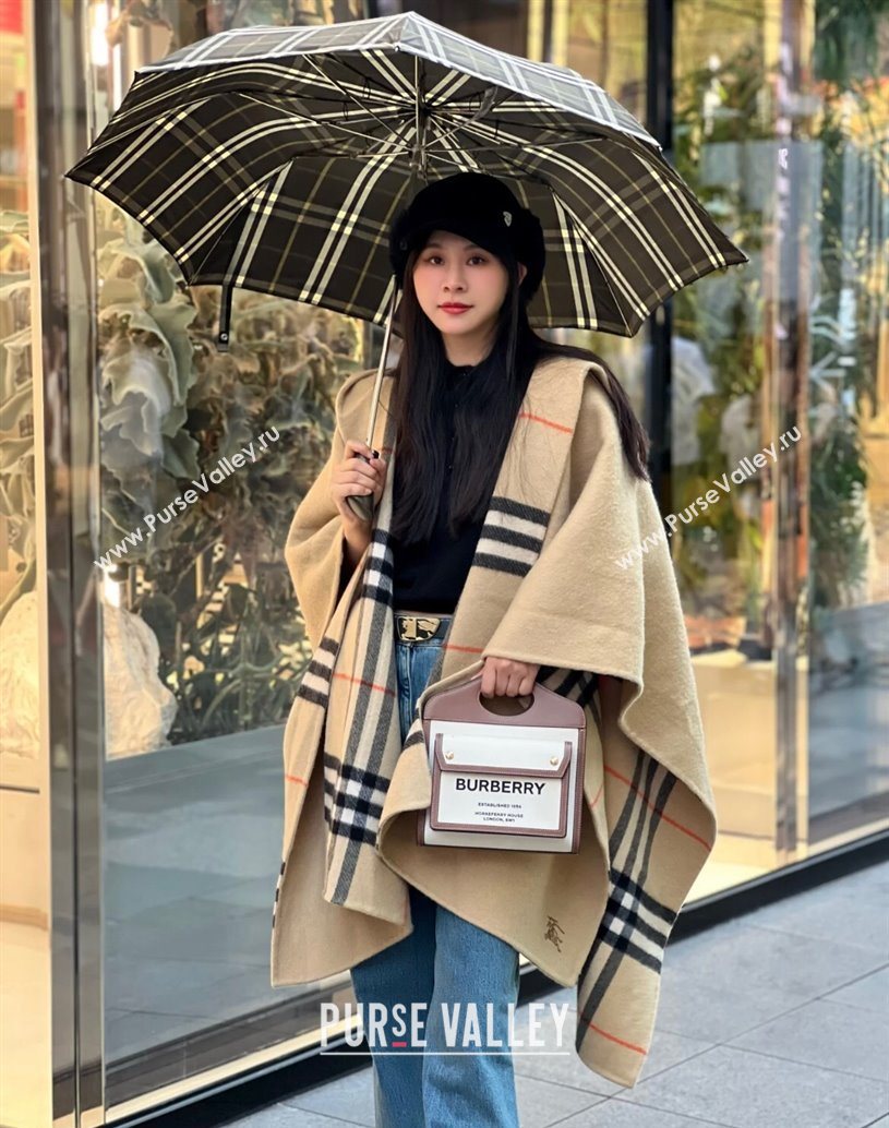 Burberry Cashmere Reversible Hoodlie Cape with Fringes Black/Camel 2025 BR091030 (SHI-250910088)