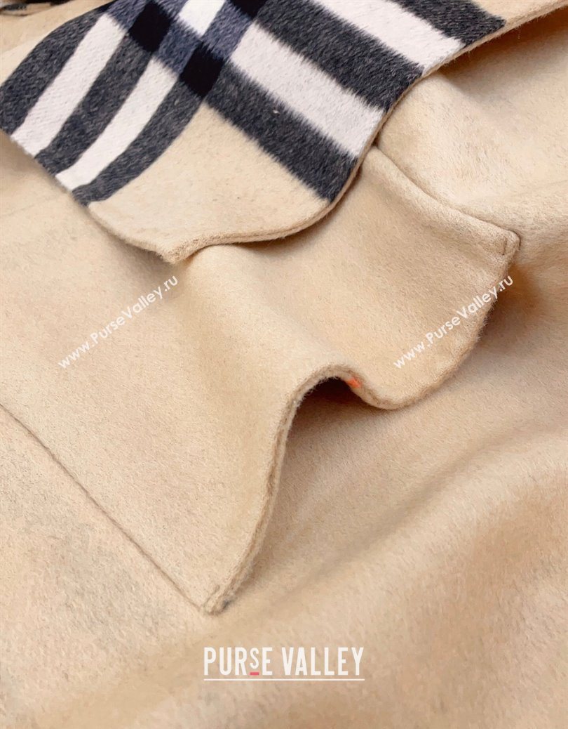 Burberry Cashmere Reversible Hoodlie Cape with Fringes Sand 2025 BR091030 (SHI-250910089)