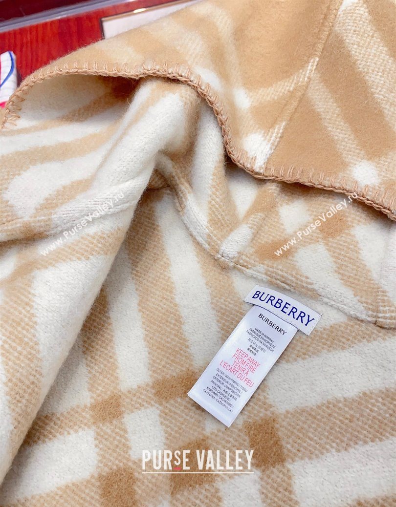 Burberry Wool Reversible Cape Camel 2025 BR091025 (SHI-250910073)
