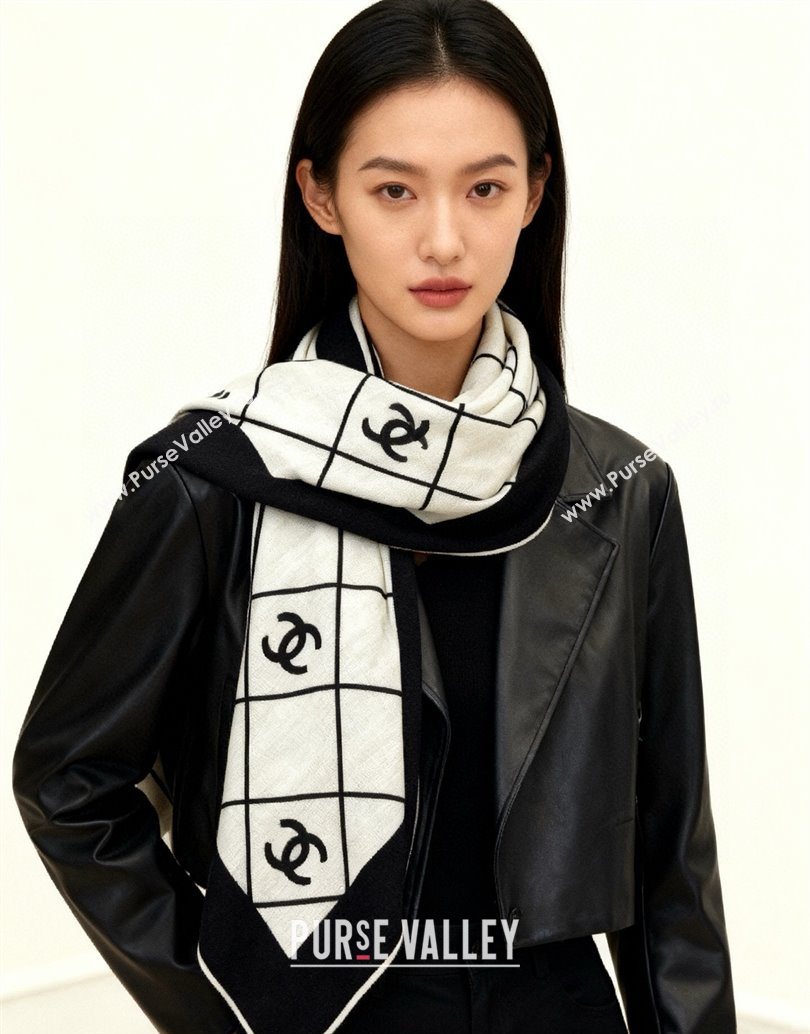 Chanel Quilted CC Square Scarf 140cm White 2025 CH111138 (XMN-251111142)
