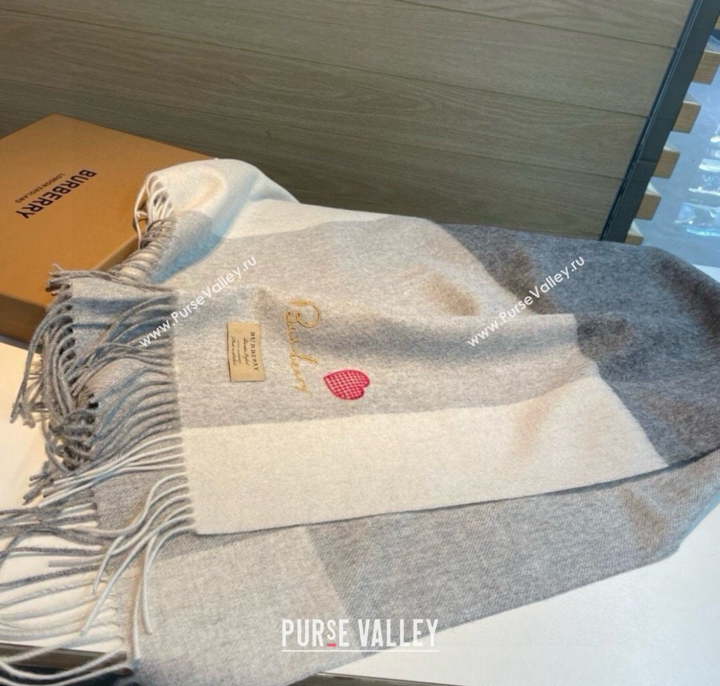 Burberry Heart Cashmere Long Scarf 70x200cm Grey 2025 BR111102 (XMN-251111132)