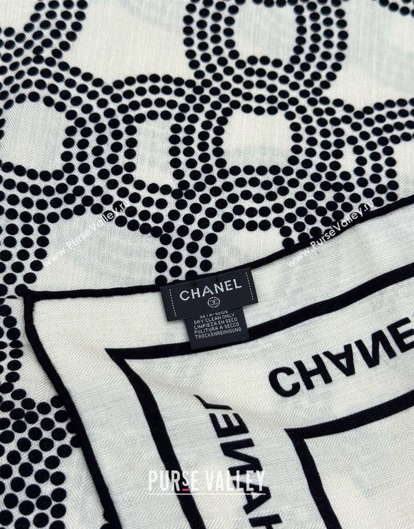 Chanel CC Cashmere Silk Square Scarf 135x135cm White 2025 CH111162 (XMN-251111169)