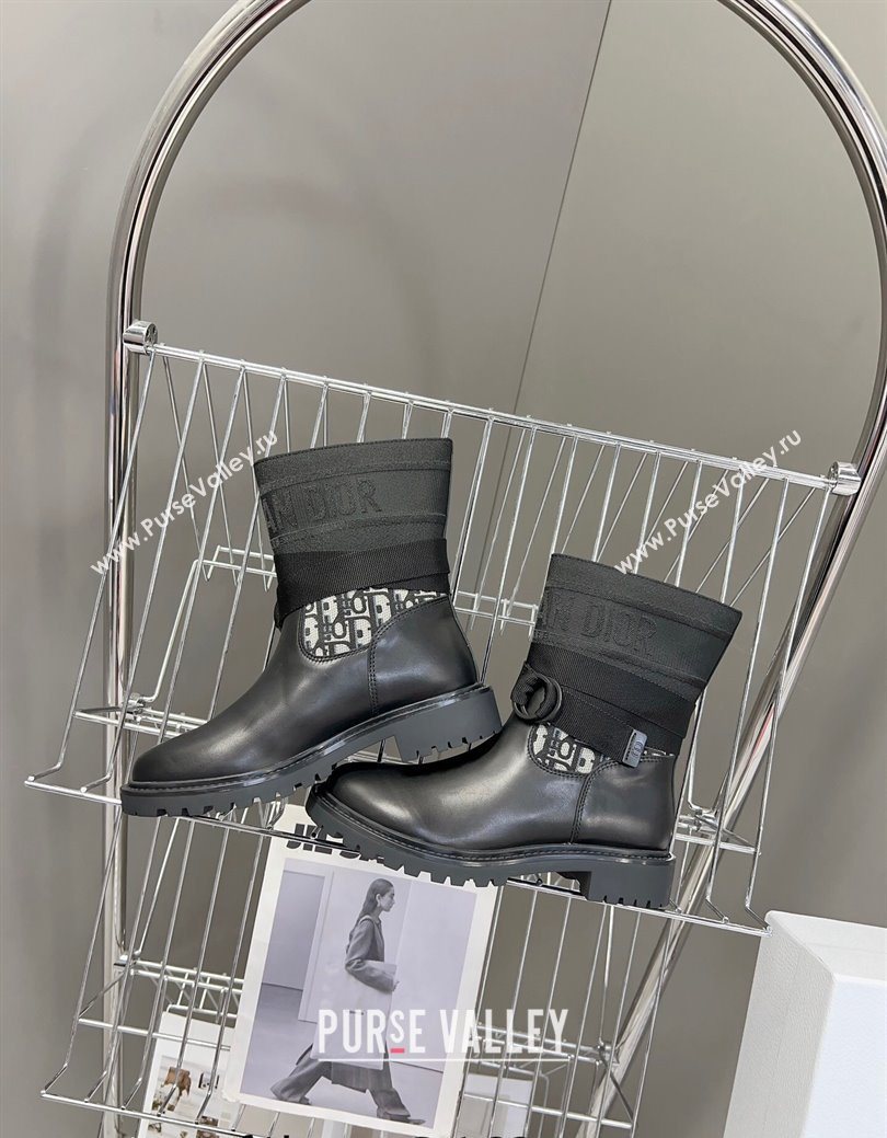 Dior D-Major Ankle Boots in Fabric and Calfskin Black/Oblique 2025 D09021 (MD-251029018)