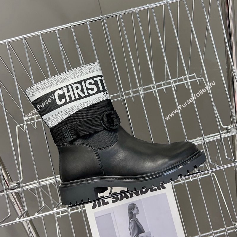 Dior D-Major Ankle Boots in Fabric and Calfskin Black/White 2025 D09021 (MD-251029017)